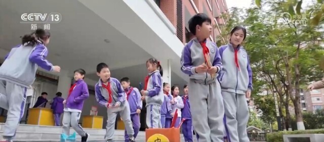 过引进年轻